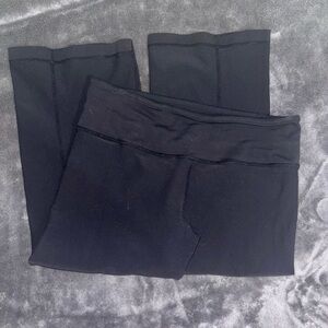lululemon athletica Black Capris